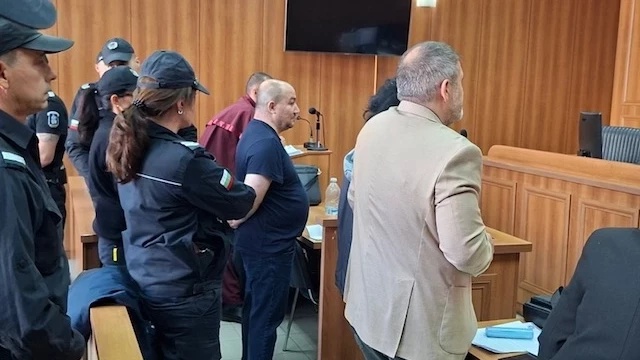Разглеждане на мерките за неотклонение в Пловдив.